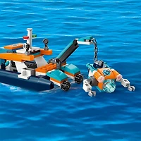 LEGO City Explorer Diving Boat 60377 Ocean Building Toy, Includes a Coral Reef Setting, Mini-Submarine, 3 Minifigures and Manta Ray, Shark, Crab, 2 Fish and 2 Turtle Figures