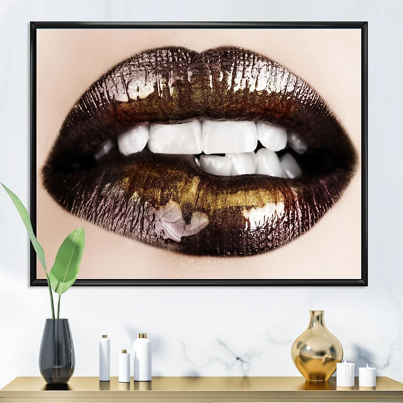 Designart Black Gold Lips Biting FLOAT FRAME WALL ART