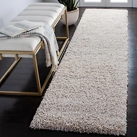 Safavieh California Solid Plush Shag Area Rug