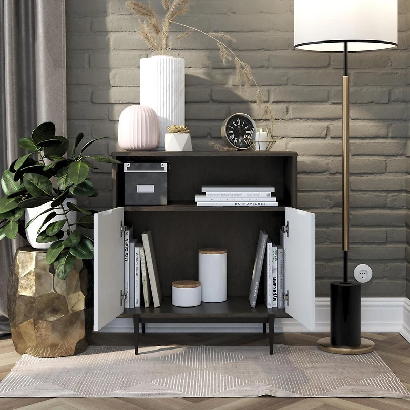 CosmoLiving par Cosmopolitan Olivia Armoire de rangement, chêne gris