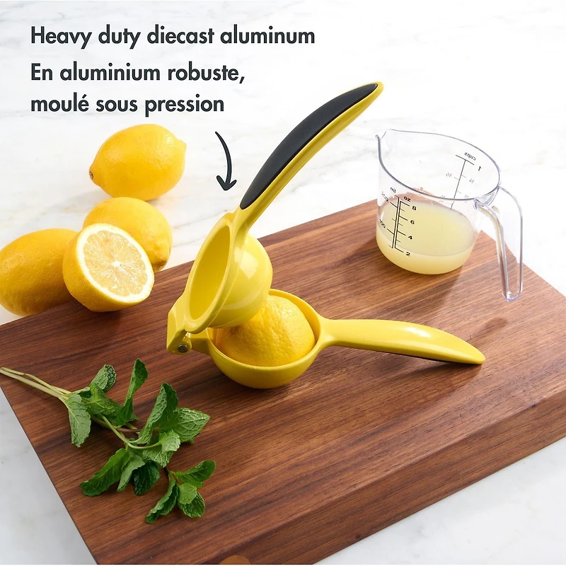Mainstays 8.5" Manual Lemon Juicer, Heavy-Duty Diecast Aluminum with Comfort Grip Handles, Yellow