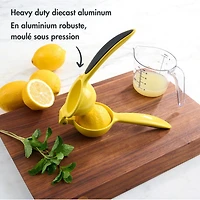 Mainstays 8.5" Manual Lemon Juicer, Heavy-Duty Diecast Aluminum with Comfort Grip Handles, Yellow