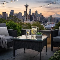 Table d'appoint carrée d'extérieur CorLiving Parksville en résine tressée et acier avec plateau en verre, noire