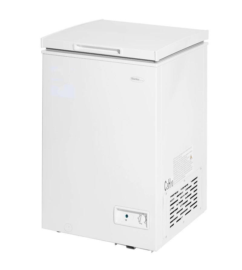 Danby DCF035A6WM Modèle carré de congélateur coffre de 3,5 pi3 DOE en Blanc