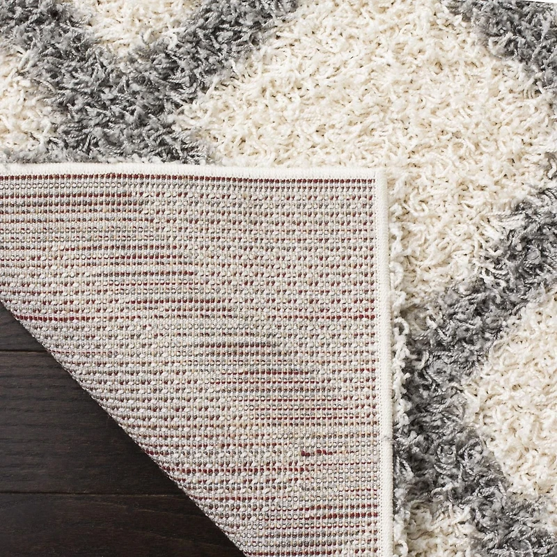 Safavieh Dallas Jerrie Geometric Shag Area Rug