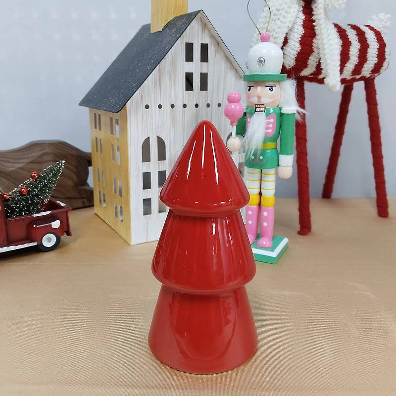 Décor d'arbre rouge