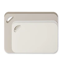 Tapis de découpe Thyme & Table en polyéthylène (lot de 4) : petit (19 cm x 29 cm) et moyen (25 cm x 34 cm) – Crème