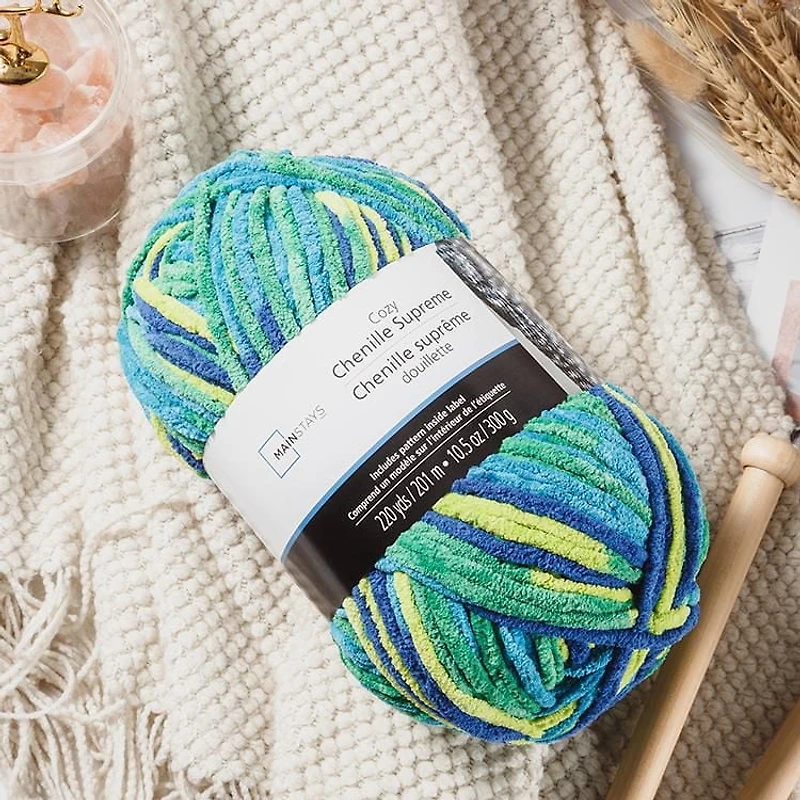 MAINSTAYS cozy white chenille yarn, Polyester 100% yarn