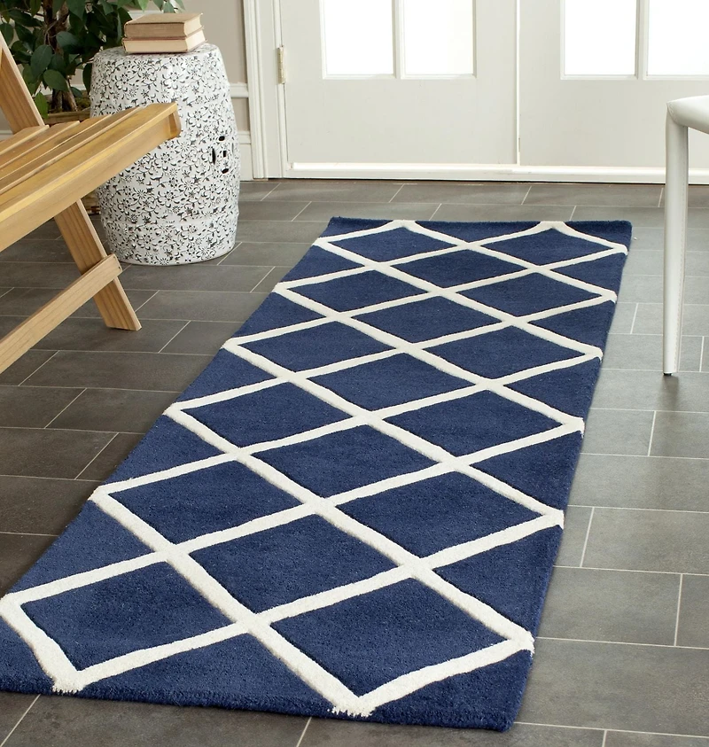 Safavieh Chatham Isaac Geometric Diamonds Area Rug