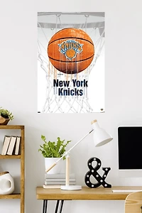 NBA New York Knicks - Drip Basketball 21 Wall Poster, 22.375" x 34"