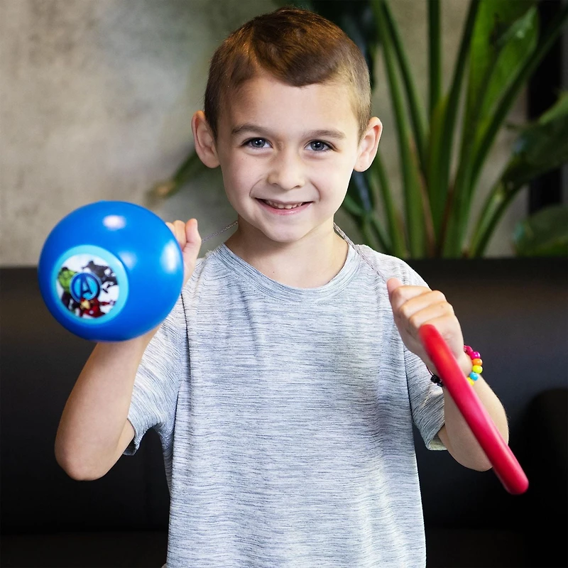 Spiroballe avec groupe Marvel Avenders – Bleu/rouge