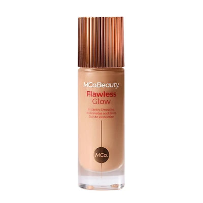 MCoBeauty - Flawless Glow - Luminous Skin Filter - 4-in-1 Foundation - 3.5 Light/Medium - 30ml