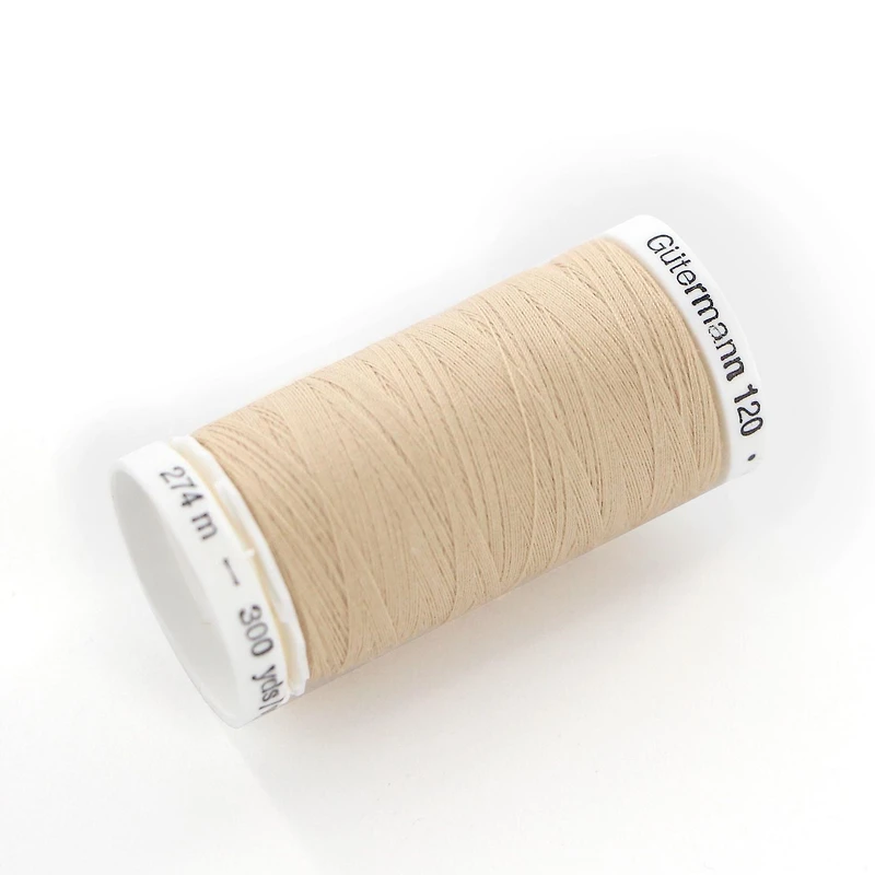 Fil tout usage Gutermann 120 à 100 % polyester