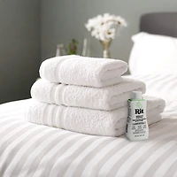 Rit Agent blanchissant et raviveu, 1 piece, 236 ml (8 fl. oz.), 14.6 cms (5.75 in) H x 5 cms (2 in) W x 5 cms (2 in) D