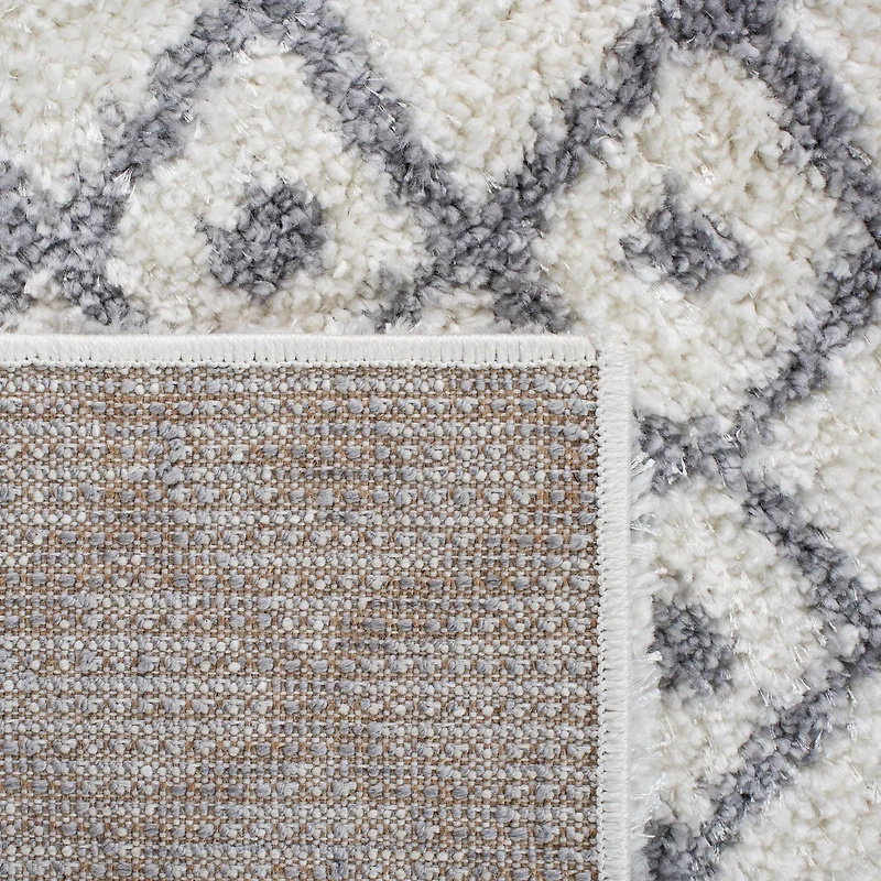 Safavieh Berber Fringe Phillip Aztec Shag Area Rug