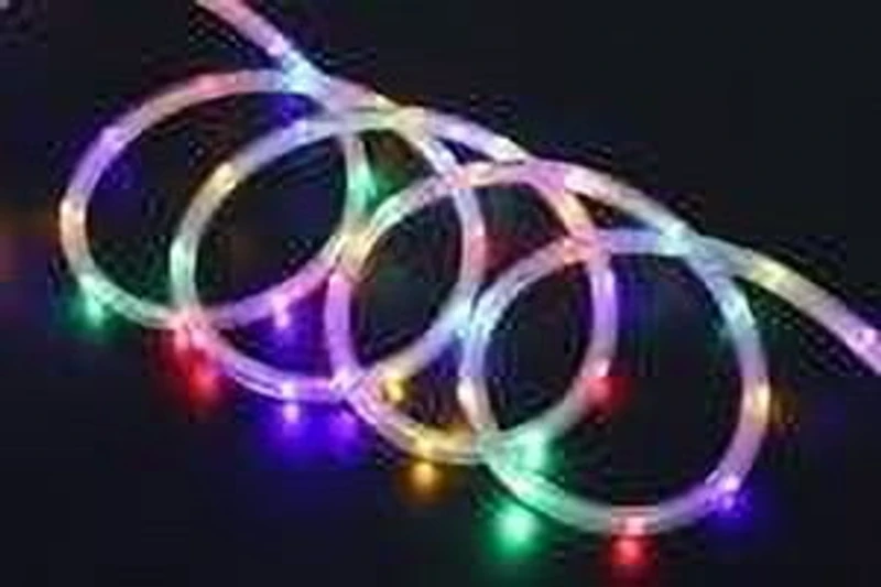 Lumières de corde multicolores LED super lumineuses de 18 pieds ,Holiday Time Lumières de corde multicolores LED super lumineuses de 18 pieds ,Holiday Time