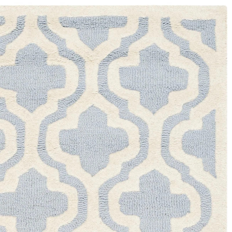 Safavieh Cambridge Kirsten Geometric Area Rug