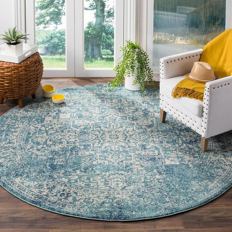 Safavieh Evoke Trena Traditional Area Rug
