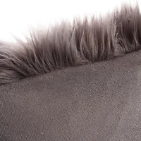 Housse de coussin décoratif fausse fourrure gris  (pas d'insert inclus)