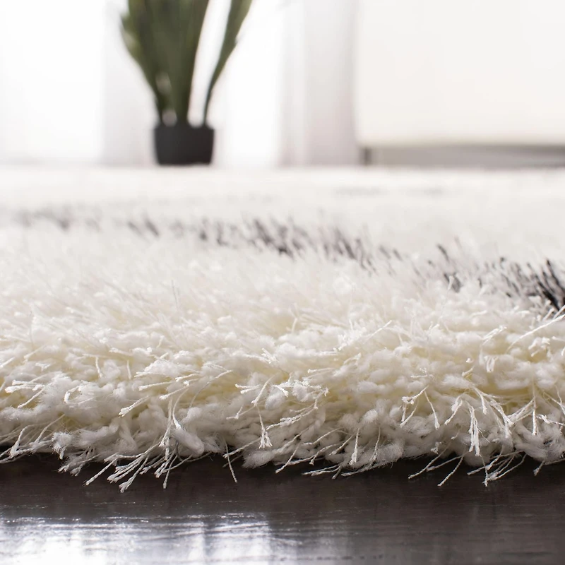 Safavieh Montreal Vesela Tapis Géométrique Shag