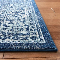 Safavieh Evoke Trena Traditional Area Rug