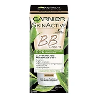 Garnier Bb Cream 90% Naturally-Derived Ingredients 5-in-1 Daily Perfecting Moisturizer with Green Tea Extract Medium Shade