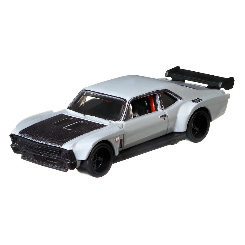 Collection Hot Wheels Boulevard, véhicule Chevy Nova GT 1/64