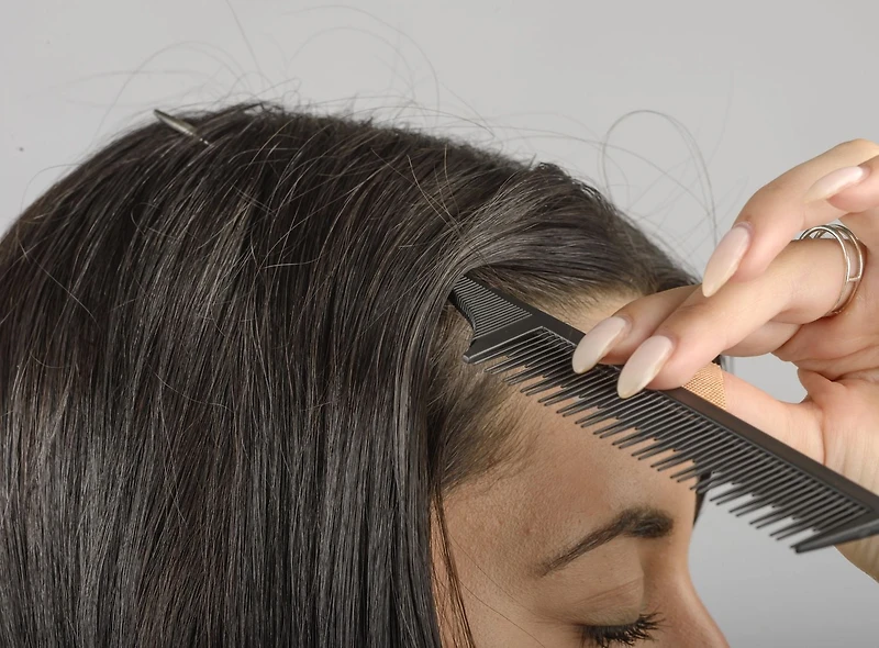 Peigne à queue en métal Salon-To-Go de Conair