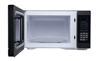 Micro-ondes compact de 1,1 pi³ en blanc de Hamilton Beach