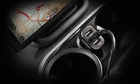 Chargeur de voiture VAA-010 à triple USB 5V 5.1A de Veho pour tous les appareils chargés par USB