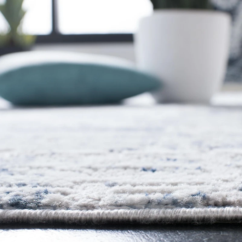 Safavieh Amelia Carrie Abstract Distressed Area Rug