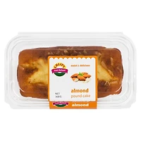 Quatre-Quarts Aux Amandes Gâteau Tranché