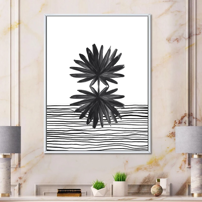 Designart Feuille tropicale noire et blanche sur rayures II ART MURAL À CADRE FLOTTÉ