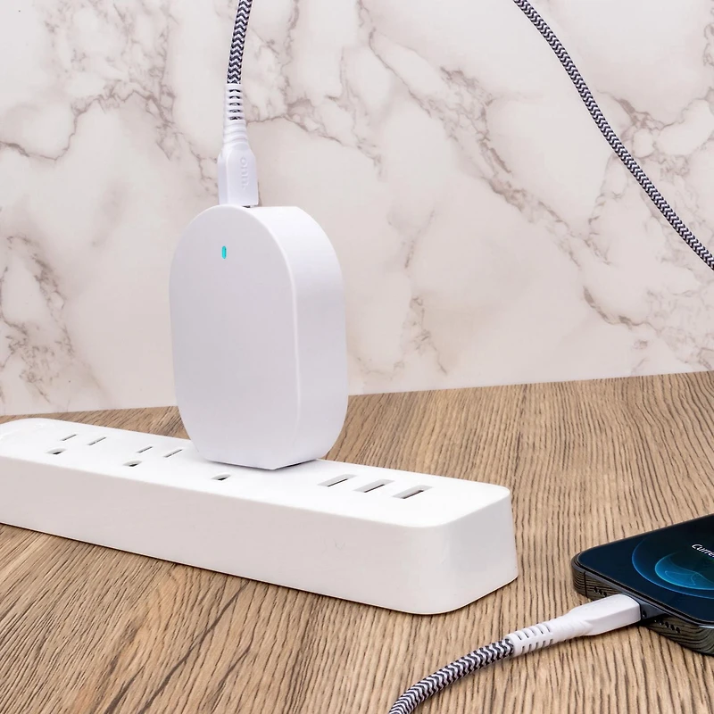 onn. Dual-Port Fast Charging USB Certified Wall Charger Kit with 20W Power Delivery, USB and USB-C Ports