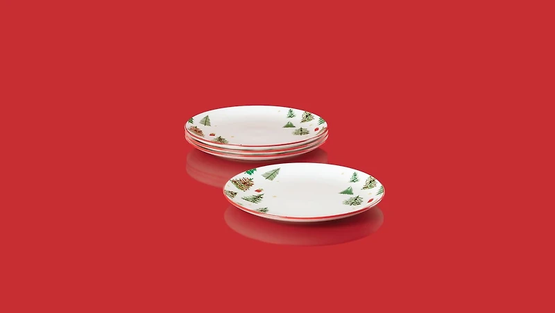 ONEIDA MERRY & BRIGHT DINNER PLATES