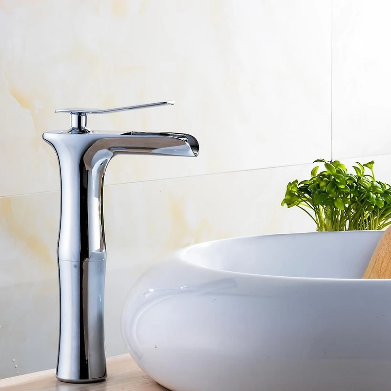 American Imaginations AI-33697 Deck Mount CUPC Approved Lead Free Brass Faucet Set In Chrome Color - Drain Incl.