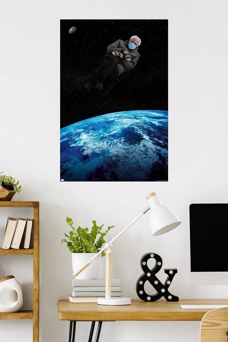 Earth To Bernie Wall Poster, 22.375" x 34"