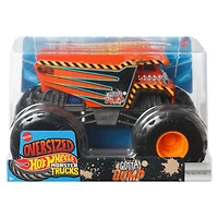 Hot Wheels Monster Trucks, Oversized Monster Truck in 1:24 Scale
