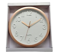 HORLOGE EN PLASTIQUE À CADRAN BLANC 10"