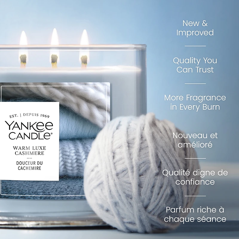 Bougie Yankee Candle en pot à 3 mèches, parfumés avec jusqu’à 40 heures de temps de combustion, mélange de cire de soya pour un parfum constant et durable, cachemire luxueux chaud