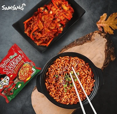 Samyang – Nouilles Buldak au Poulet Épicé (Kimchi) 135g x 5