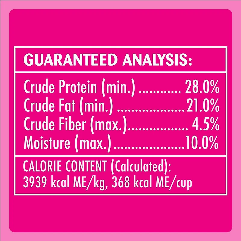 Temptations Hearty Beef Flavour Soft & Crunchy Adult Cat Treats, 180g