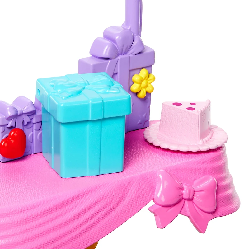 Barbie-Fête d’anniversaire Barbie World-Coffret  avec accessoires Âges 3+