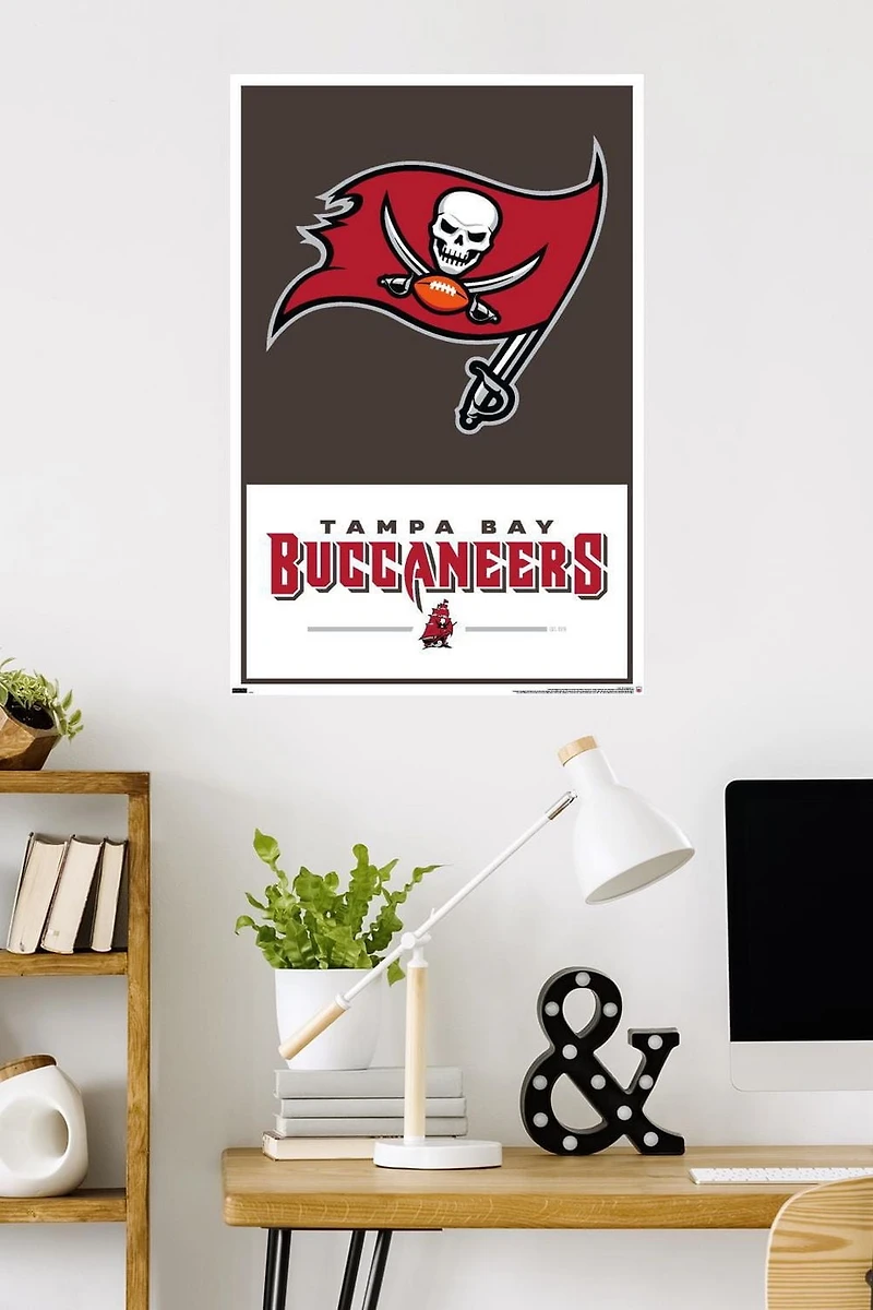 NFL Tampa Bay Buccaneers - Logo 21 Wall Poster, 22.375" x 34"