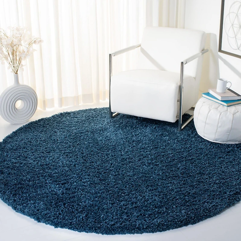 Safavieh August Sophia Solid Plush Shag Area Rug