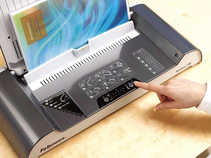 Thermorelieur Helios™ 30 Fellowes®