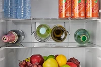 iio 11 Cu. pi. Réfrigérateur rétro avec congélateur inférieur en blanc (Charnière Gauche)