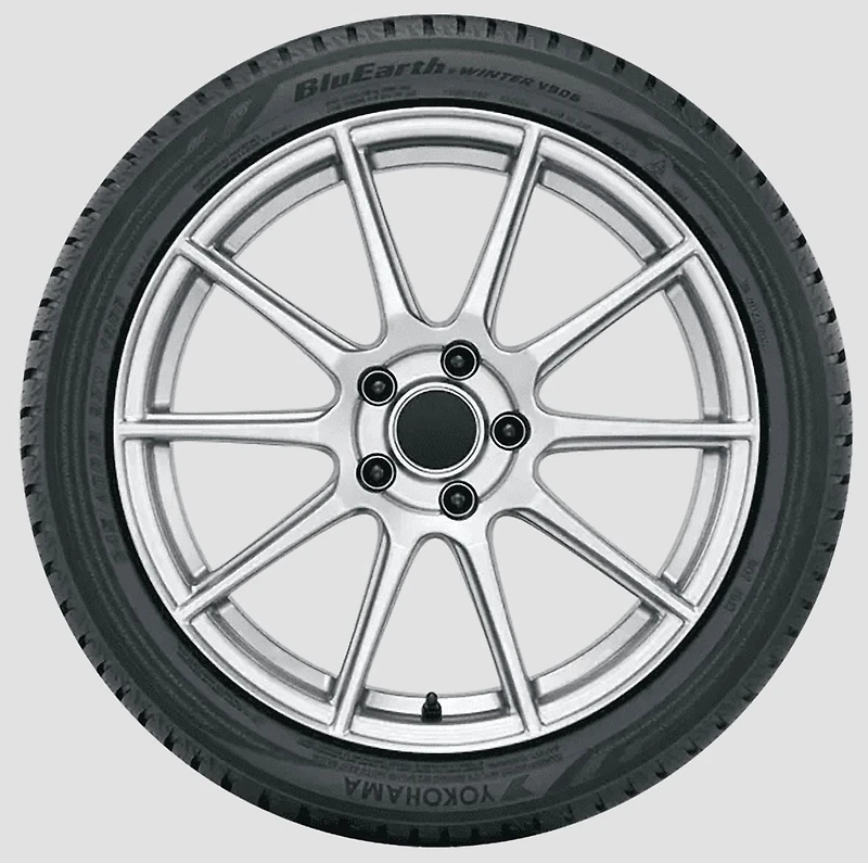 Yokohama Bluearth Winter V906 225/50R18XL 99V BSW tire