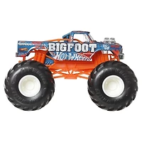 Hot Wheels Monster Trucks, Oversized Monster Truck in 1:24 Scale