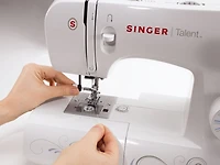 SINGER 3323 Talent Sewing Machine